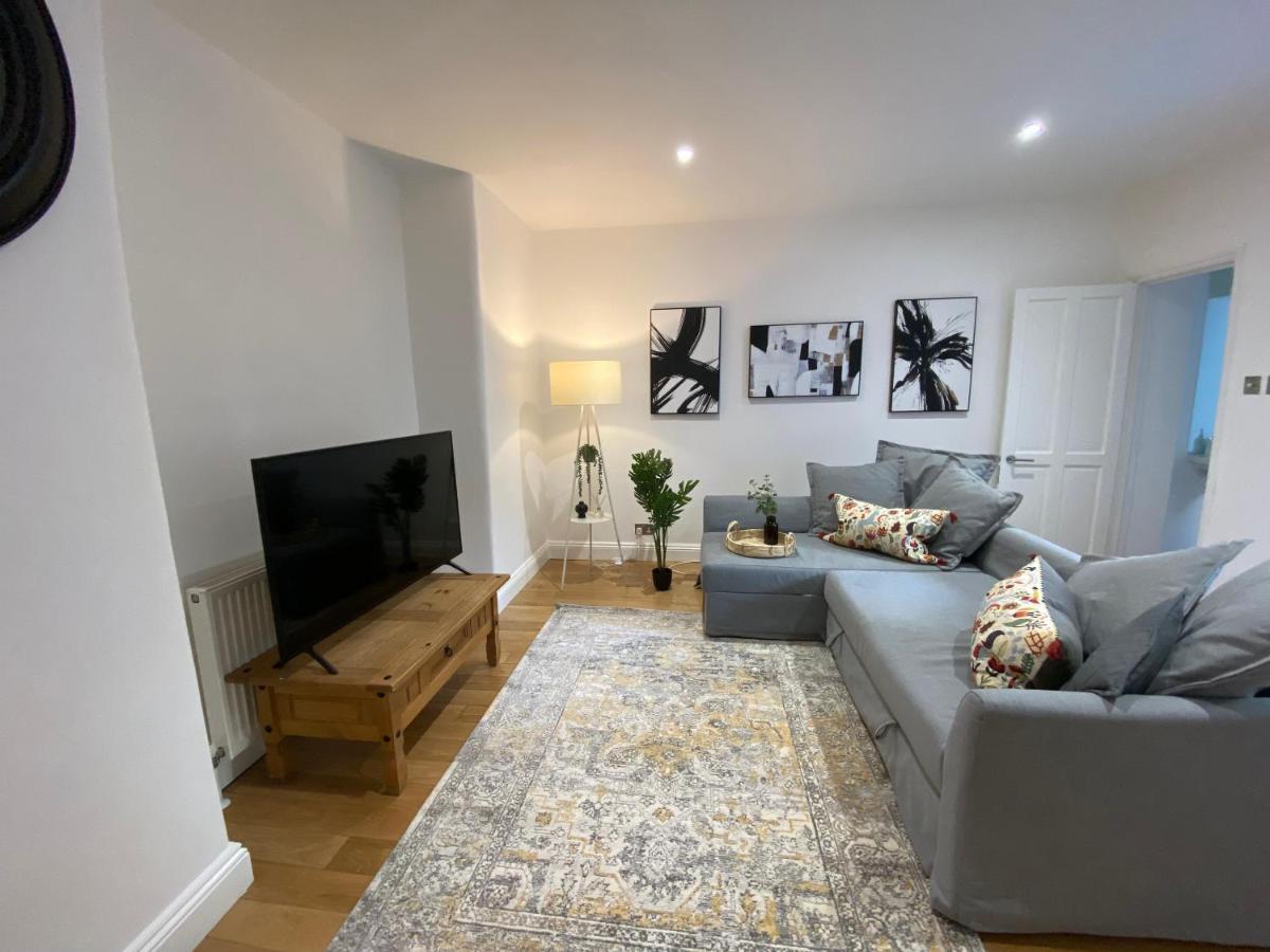 Fantastic Spacious Garden Flat With Own Private Entrance 伦敦 外观 照片
